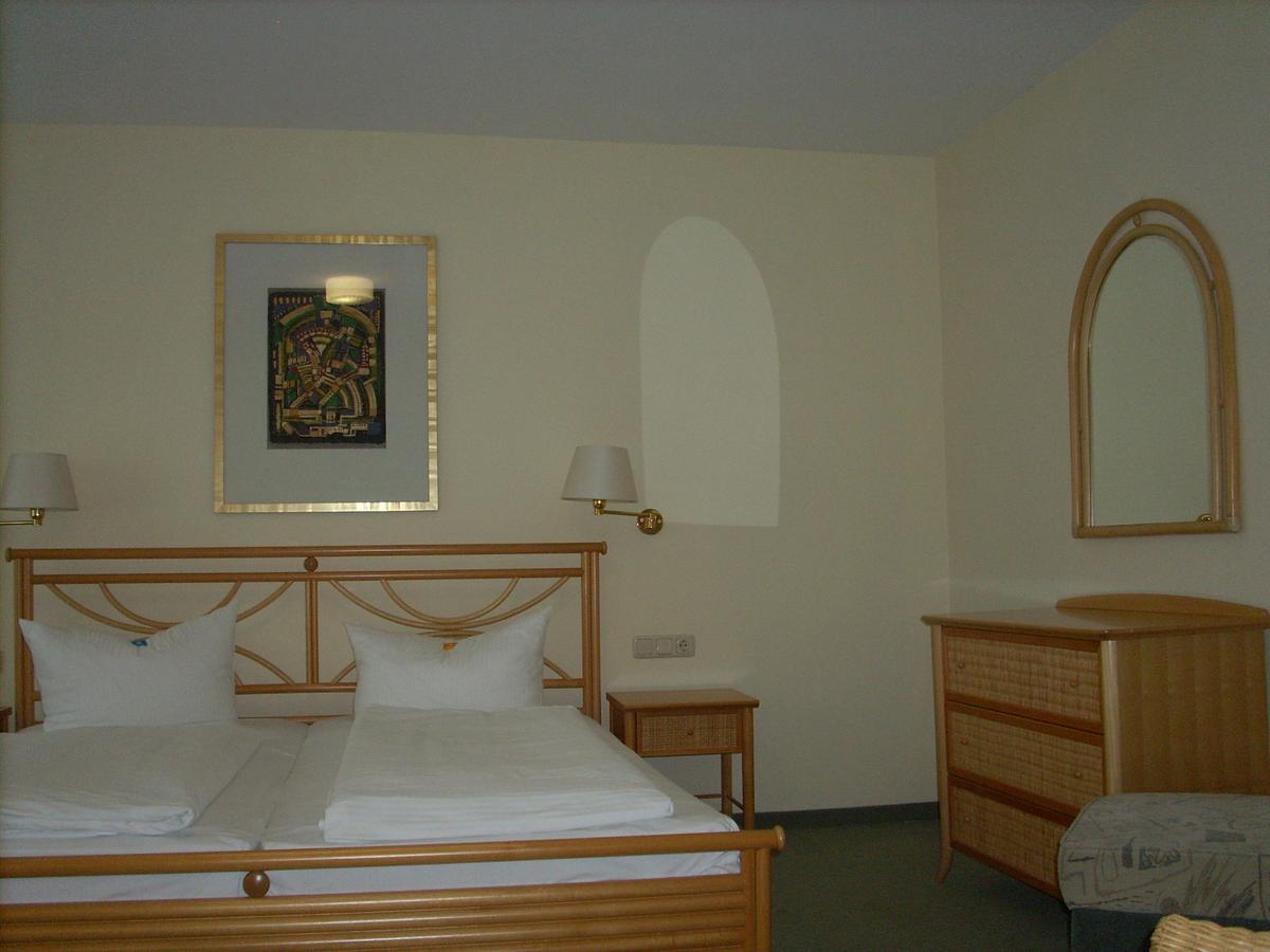 Hotel Am Wariner See 외부 사진